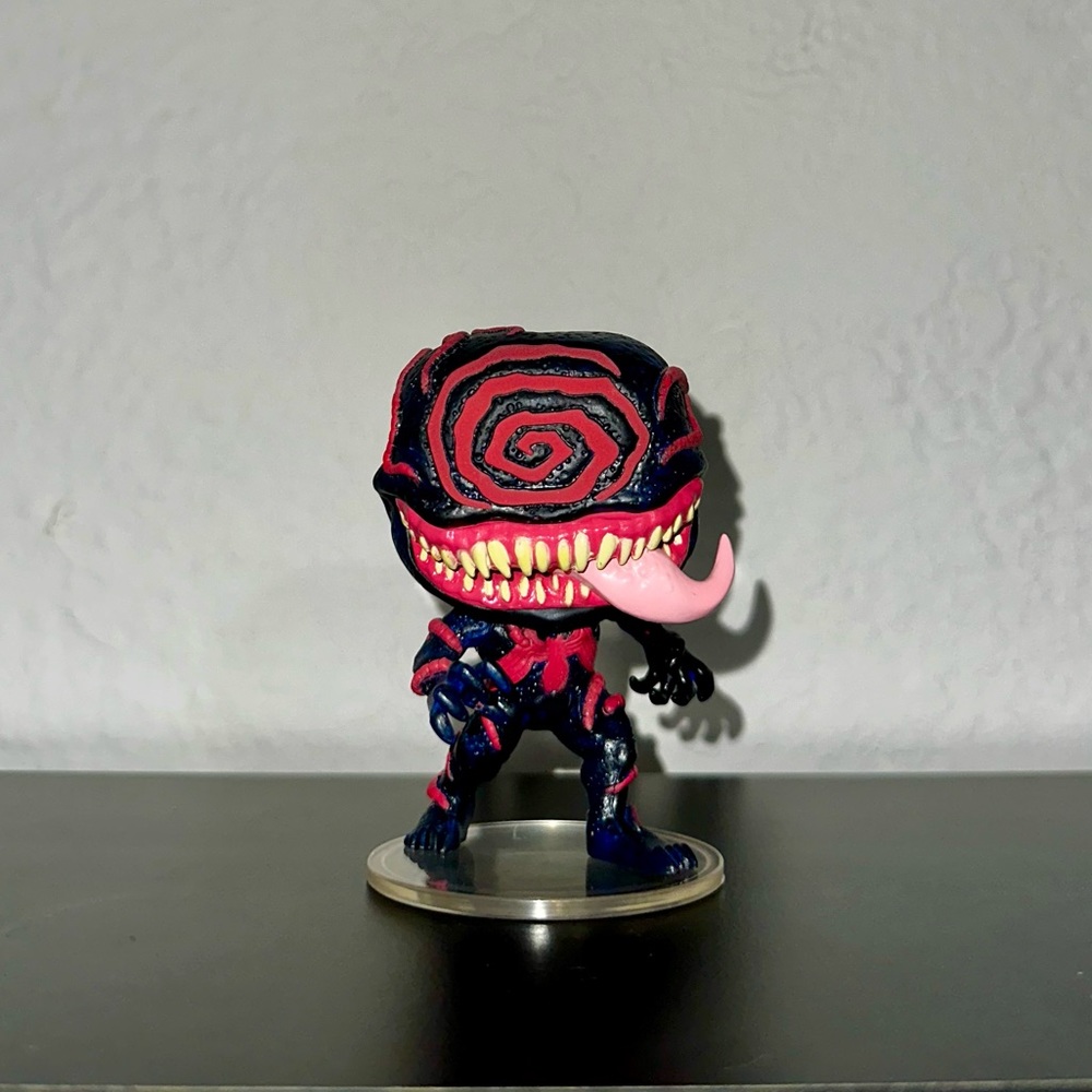 Funko Pop! Marvel Venom - Corrupted GLOW IN THE DARK EXCLUSIVE
